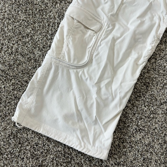 🌸Spring Sale 50% Off🌸 Lululemon Yoga Camp Crop - Picture 9 of 15